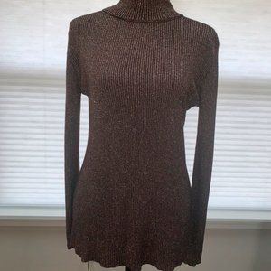 BCBG Maxazria long sleeve top